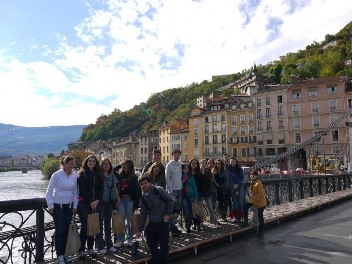 Photo souvenir sur la passerelle Saint Laurent...